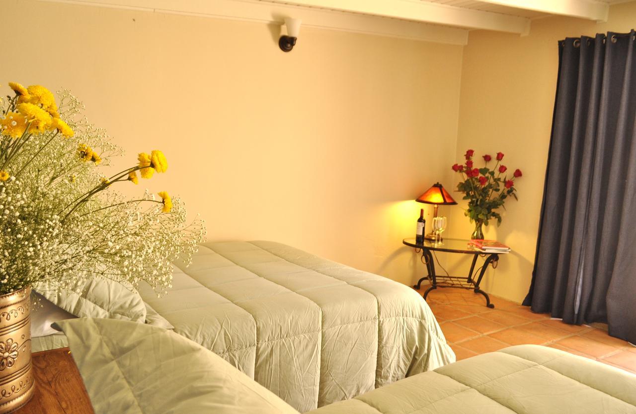 Horsepower Ranch Hotel Ensenada Phòng bức ảnh